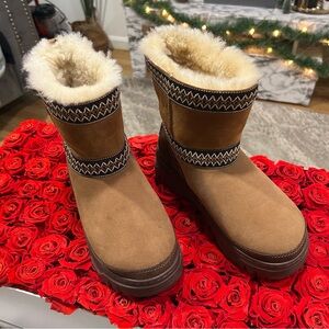 UGG Tan and Cream Winter Boots